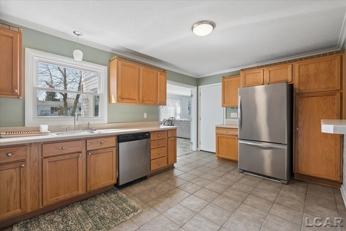 264 Normandy Drive, Onsted, MI 49265 — Photo 11