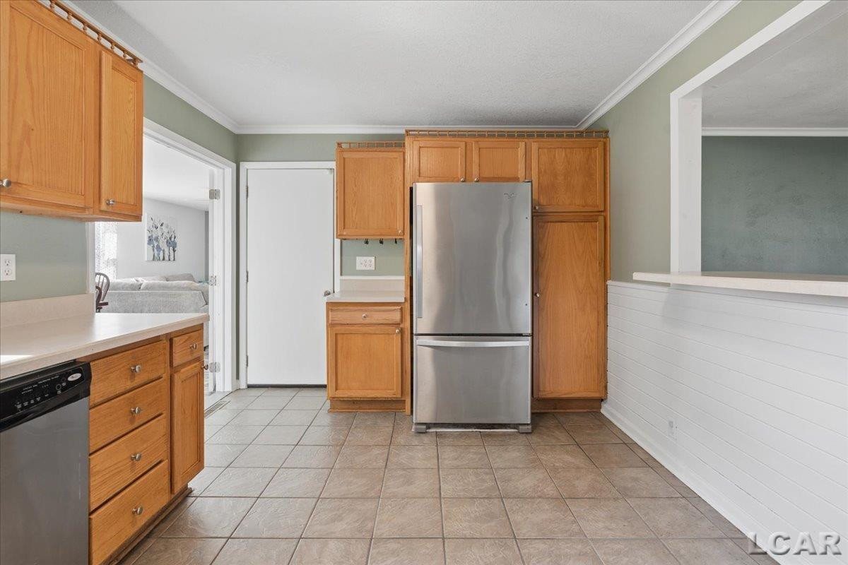 264 Normandy Drive, Onsted, MI 49265 — Photo 14