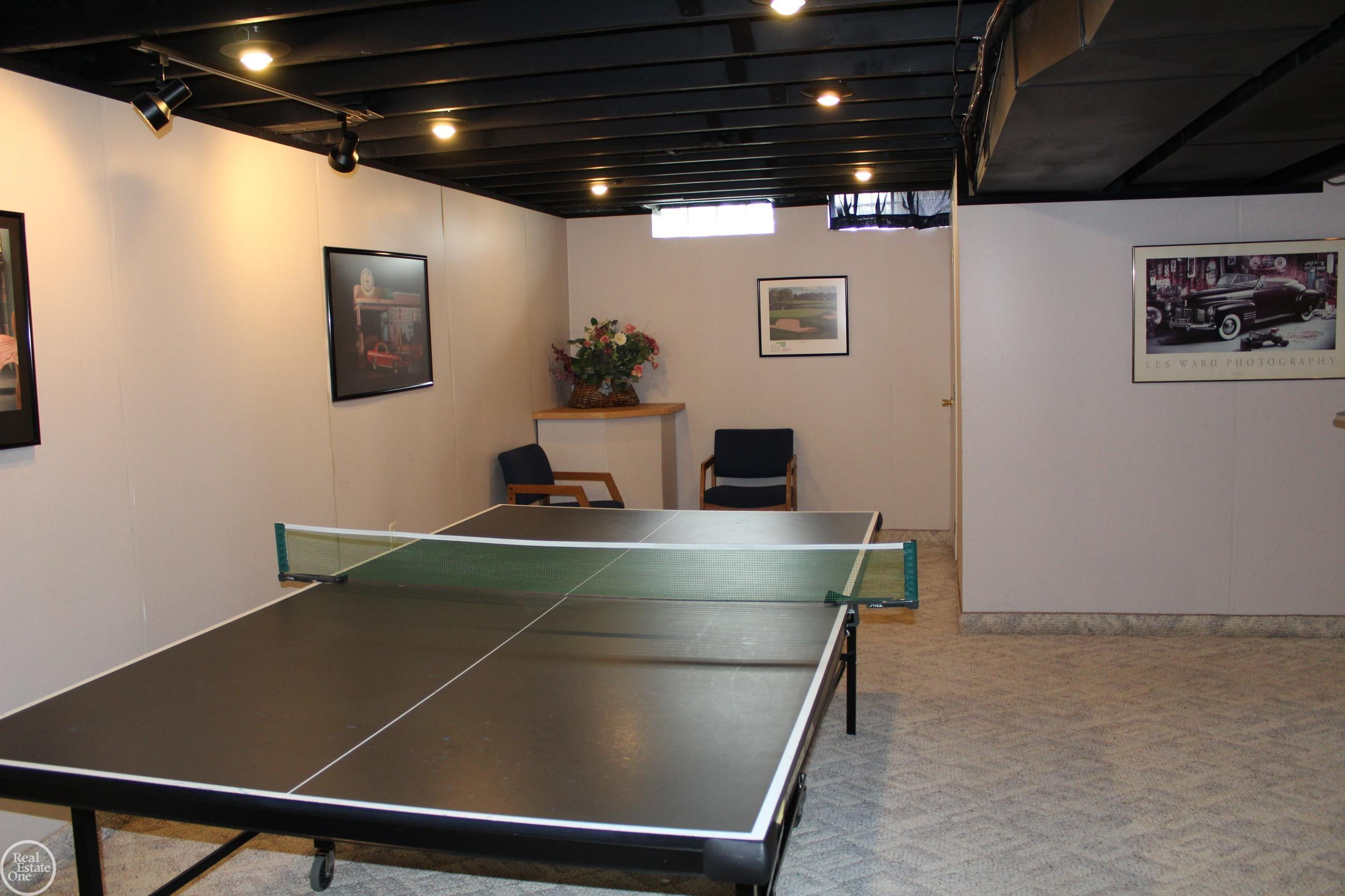 20081 Calumet Drive, Clinton Twp, MI 48038 — Photo 20