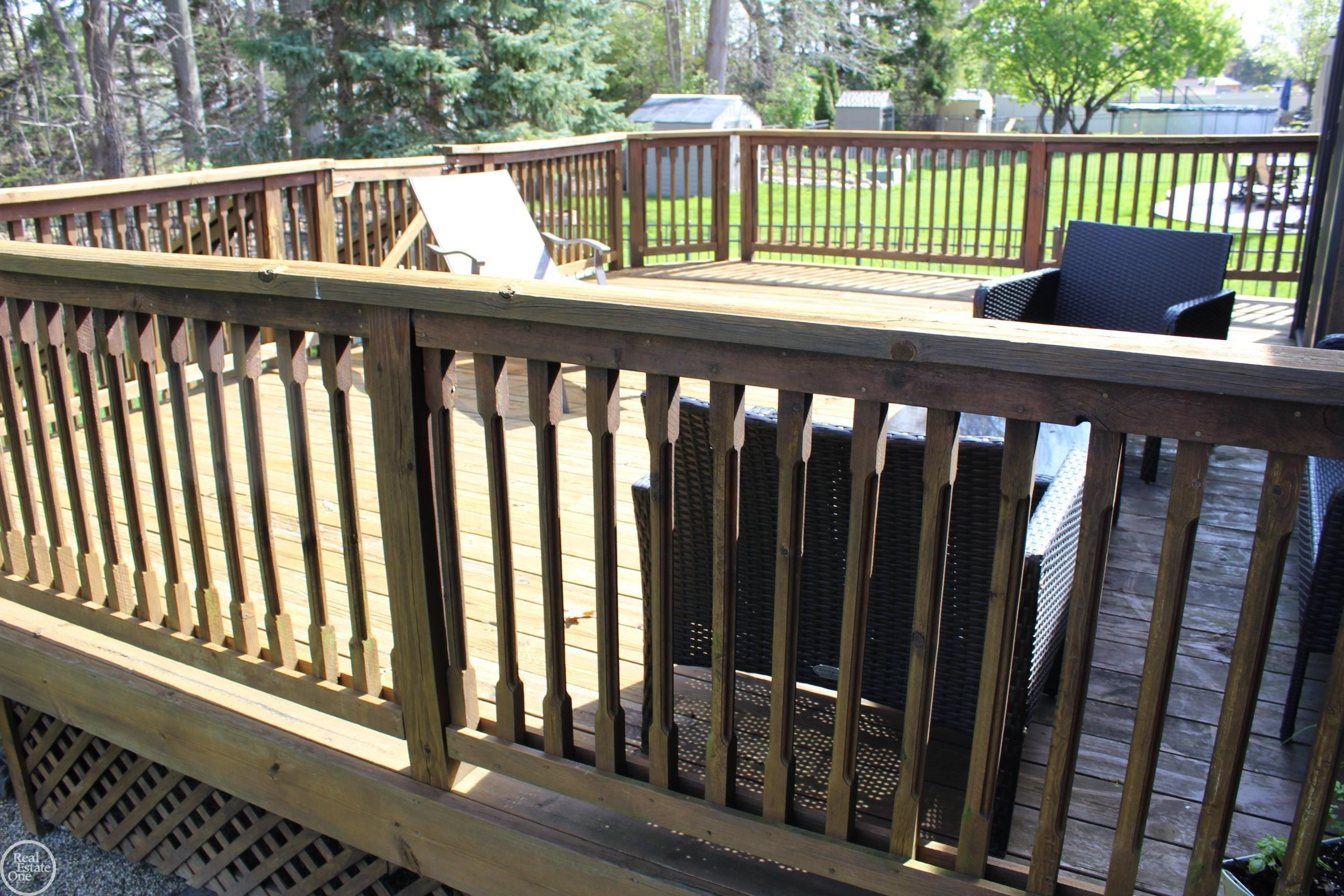 20081 Calumet Drive, Clinton Twp, MI 48038 — Photo 29
