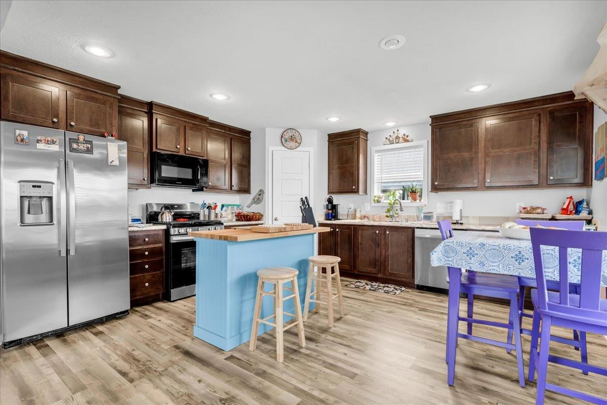 37112 Grindstone Trail, MI 48048 — Photo 7