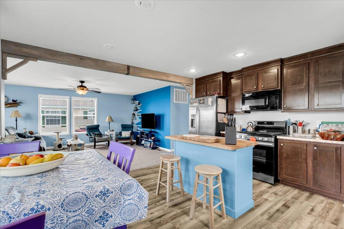 37112 Grindstone Trail, MI 48048 — Photo 10
