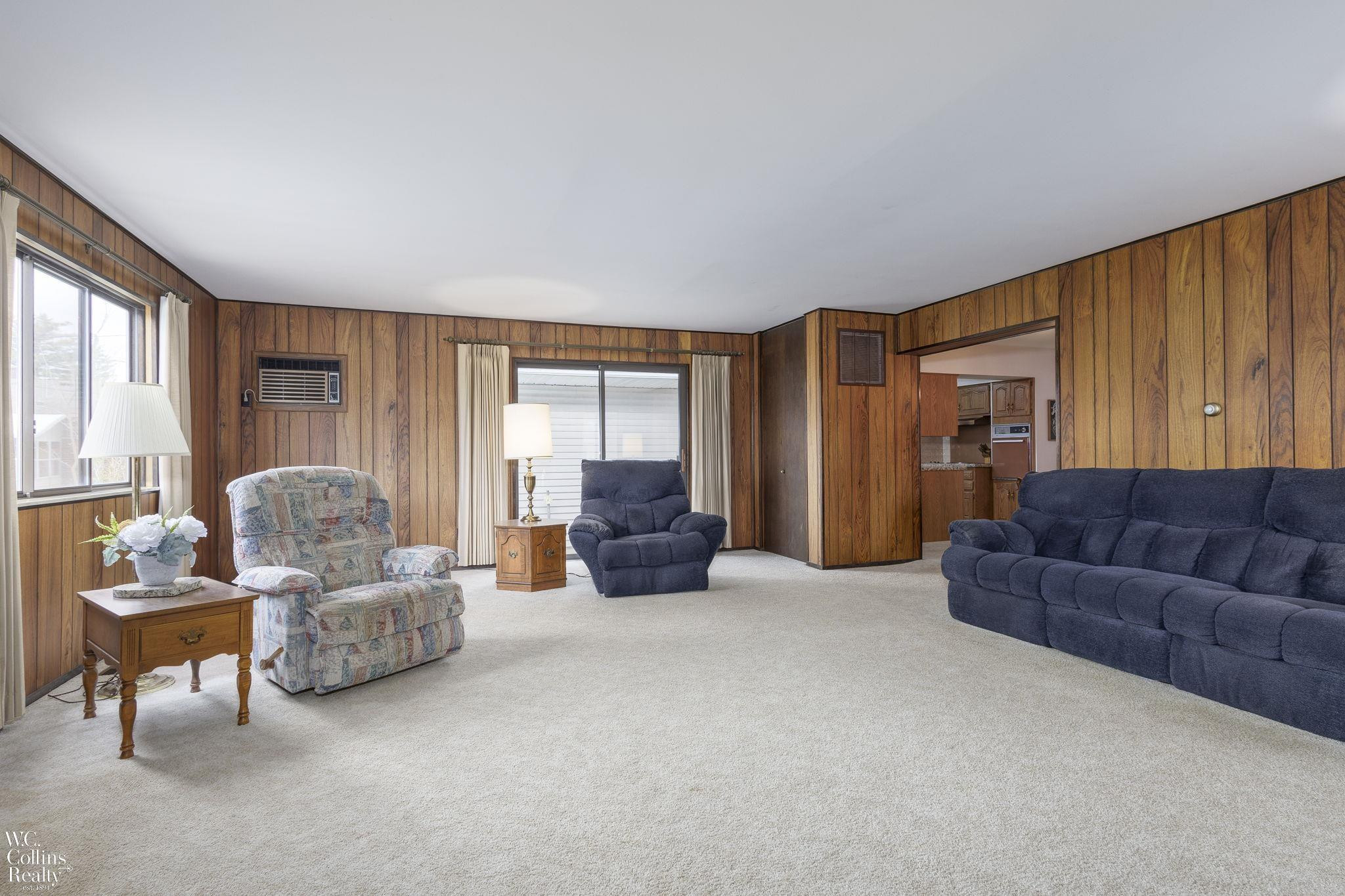 704 Briarwood Lane, Fenton, MI 48430 — Photo 13