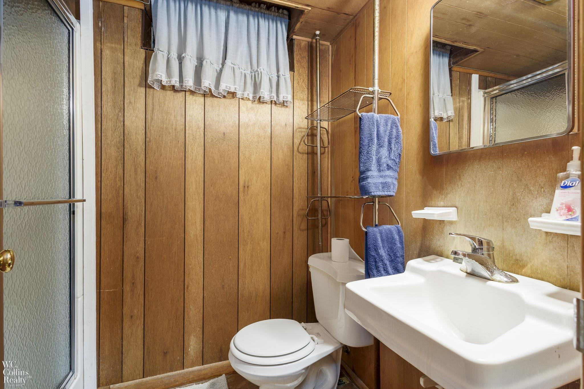 704 Briarwood Lane, Fenton, MI 48430 — Photo 25