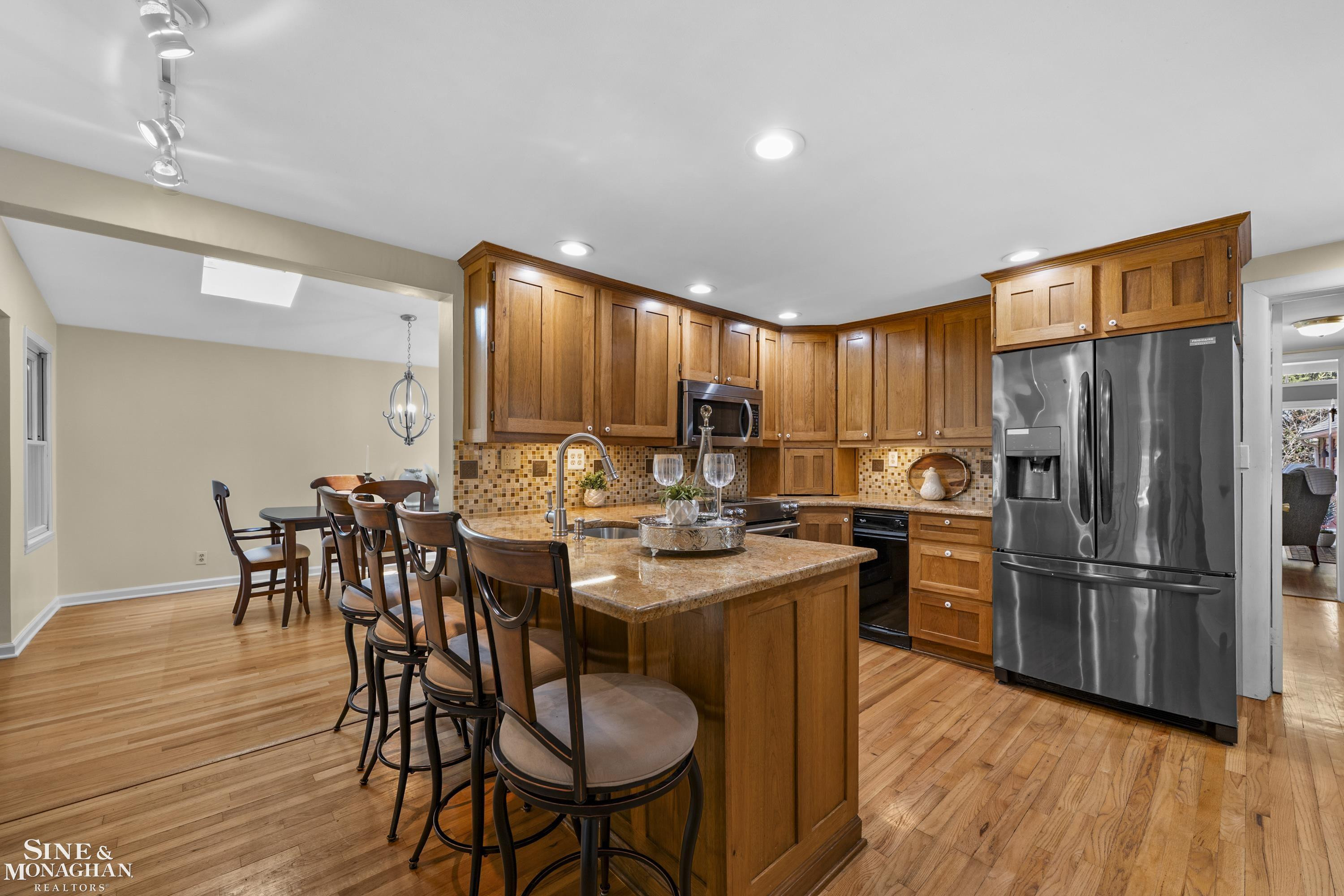 190 Lakeview Avenue, Grosse Pointe Farms, MI 48236 — Photo 13
