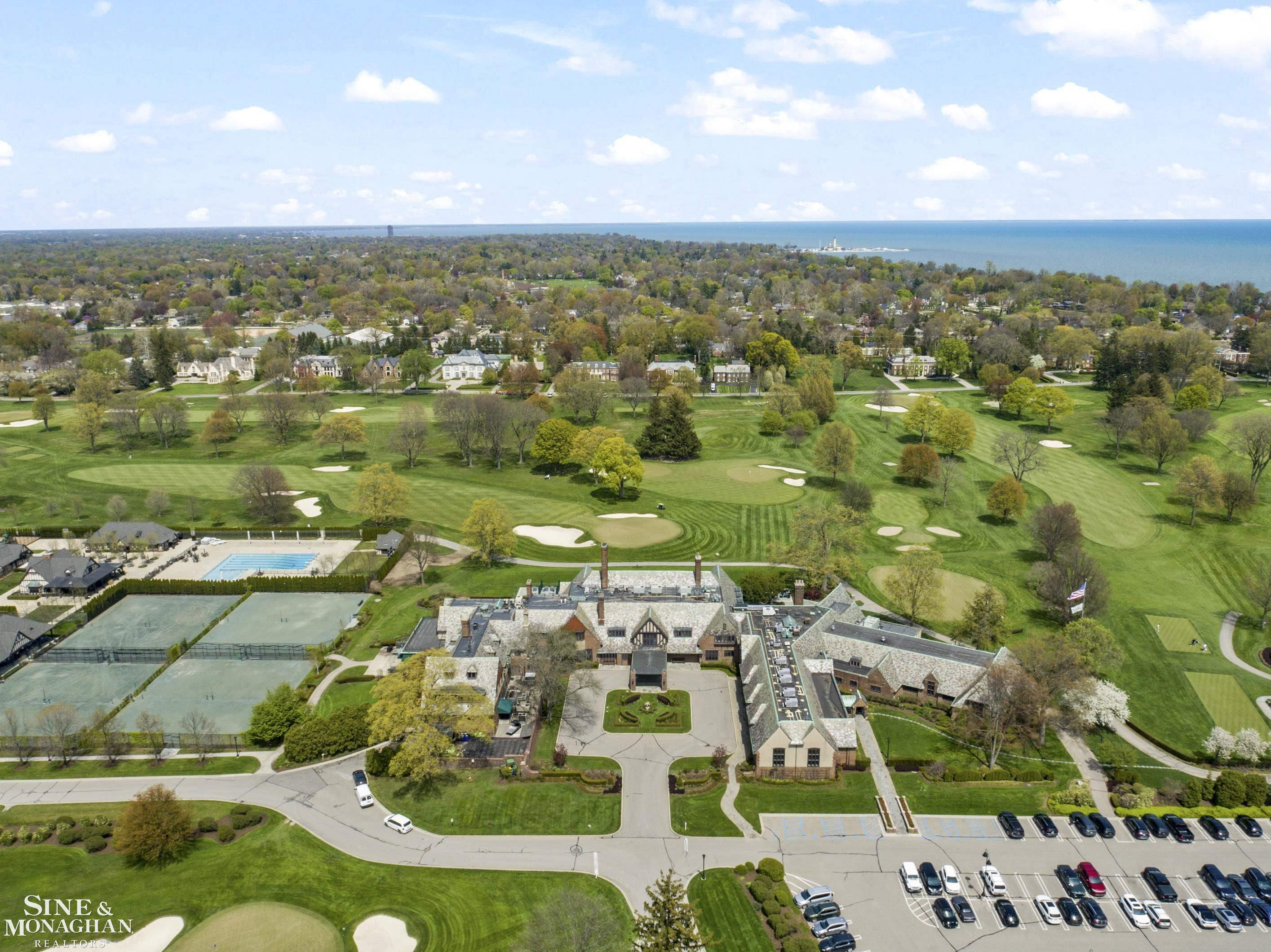 190 Lakeview Avenue, Grosse Pointe Farms, MI 48236 — Photo 40
