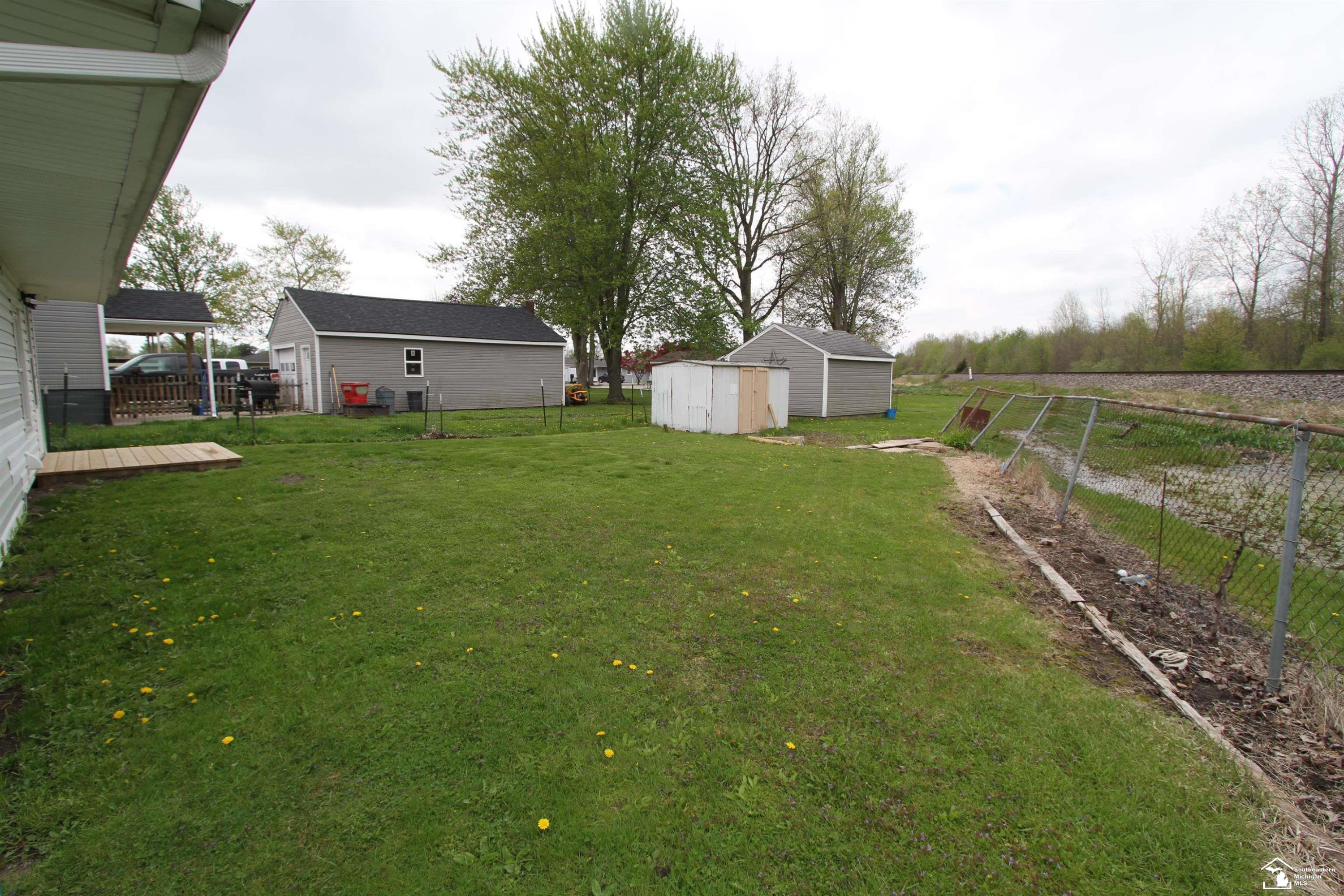 12259 Eldora Road, Carleton, MI 48117 — Photo 24
