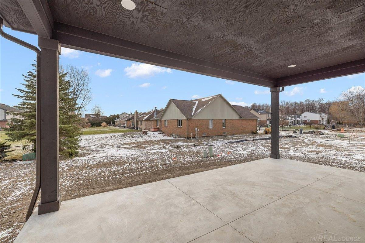 28324 Nadia Lane, Chesterfield, MI 48047 — Photo 43