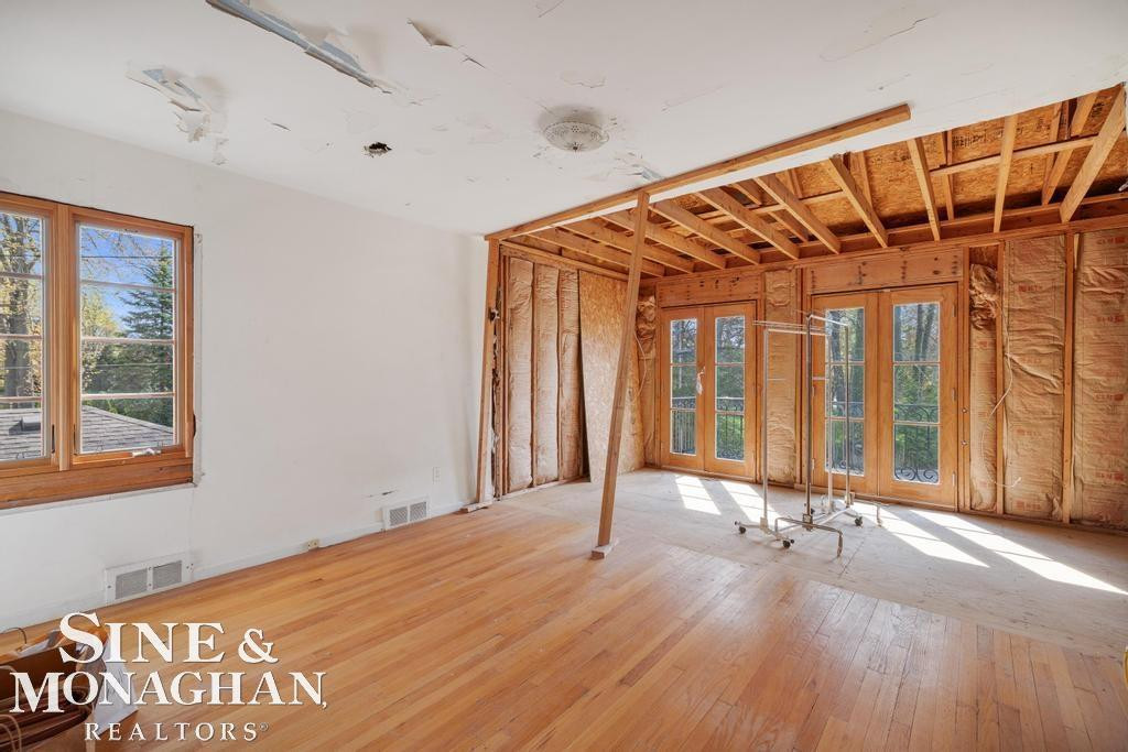 15808 -15810 Windmill Pointe Drive, Grosse Pointe Park, MI 48230 — Photo 44