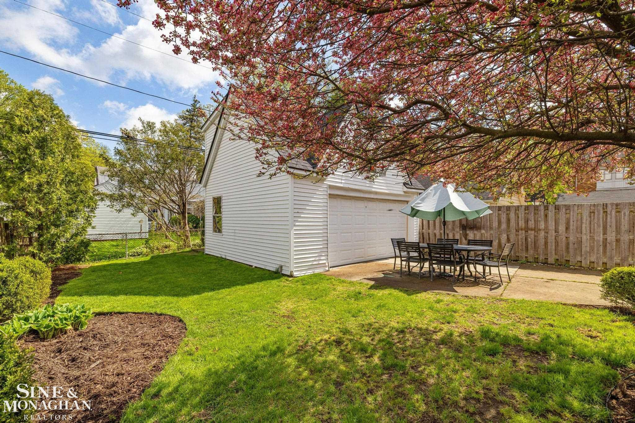 258 Merriweather Road, Grosse Pointe Farms, MI 48236 — Photo 45