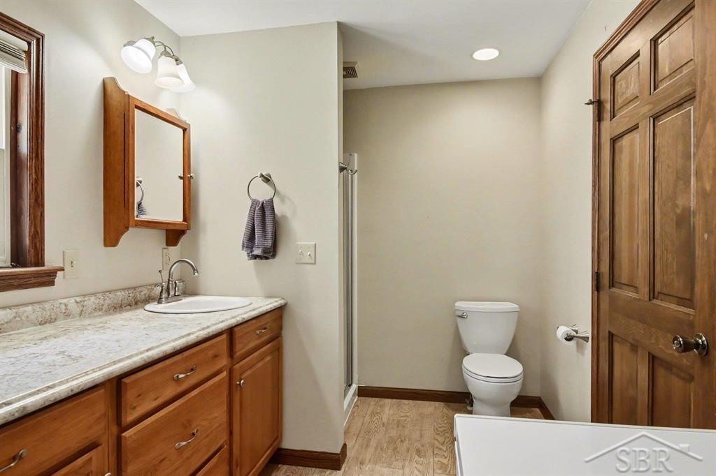 15251 Geddes Road, Hemlock, MI 48626 — Photo 9