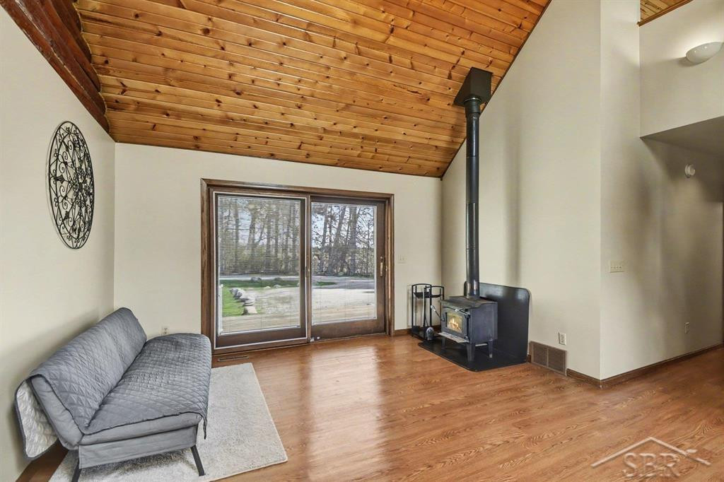 15251 Geddes Road, Hemlock, MI 48626 — Photo 10