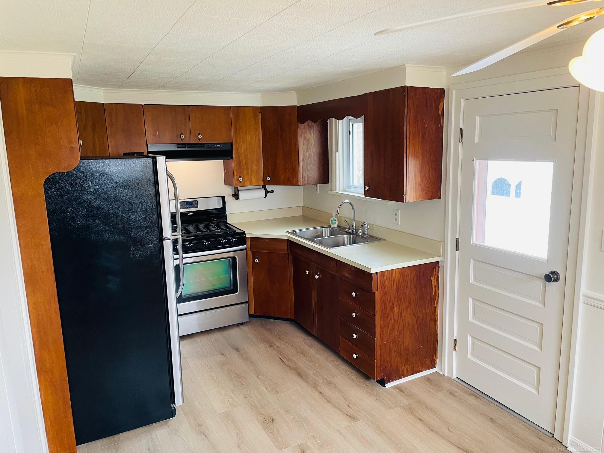 738 N Ninth Street, MI 48079 — Photo 8