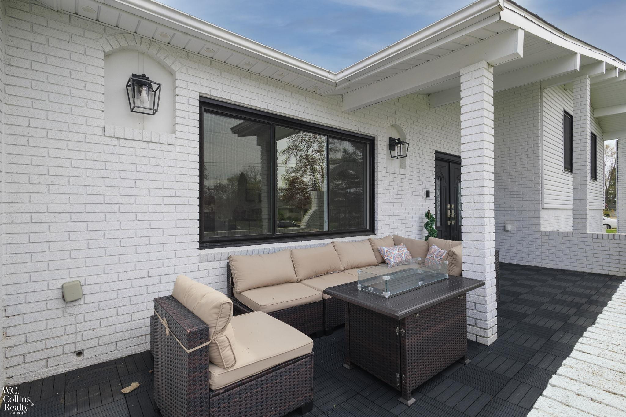 9059 Sandy Ridge Drive, White Lake, MI — Photo 5