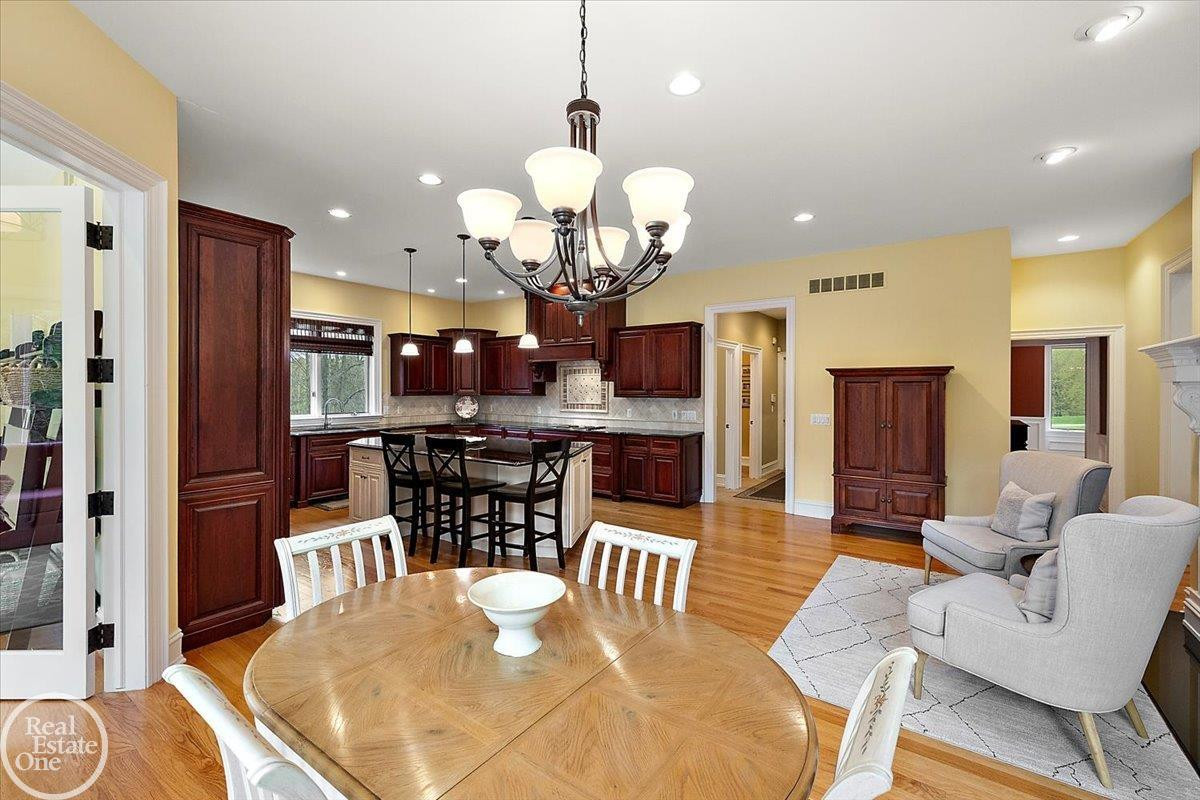 170 Fern Drive, Unit #11, MI 48367 — Photo 18