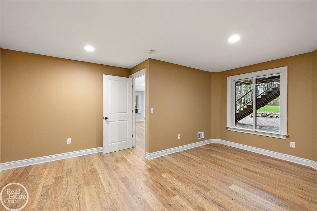 170 Fern Drive, Unit #11, MI 48367 — Photo 36