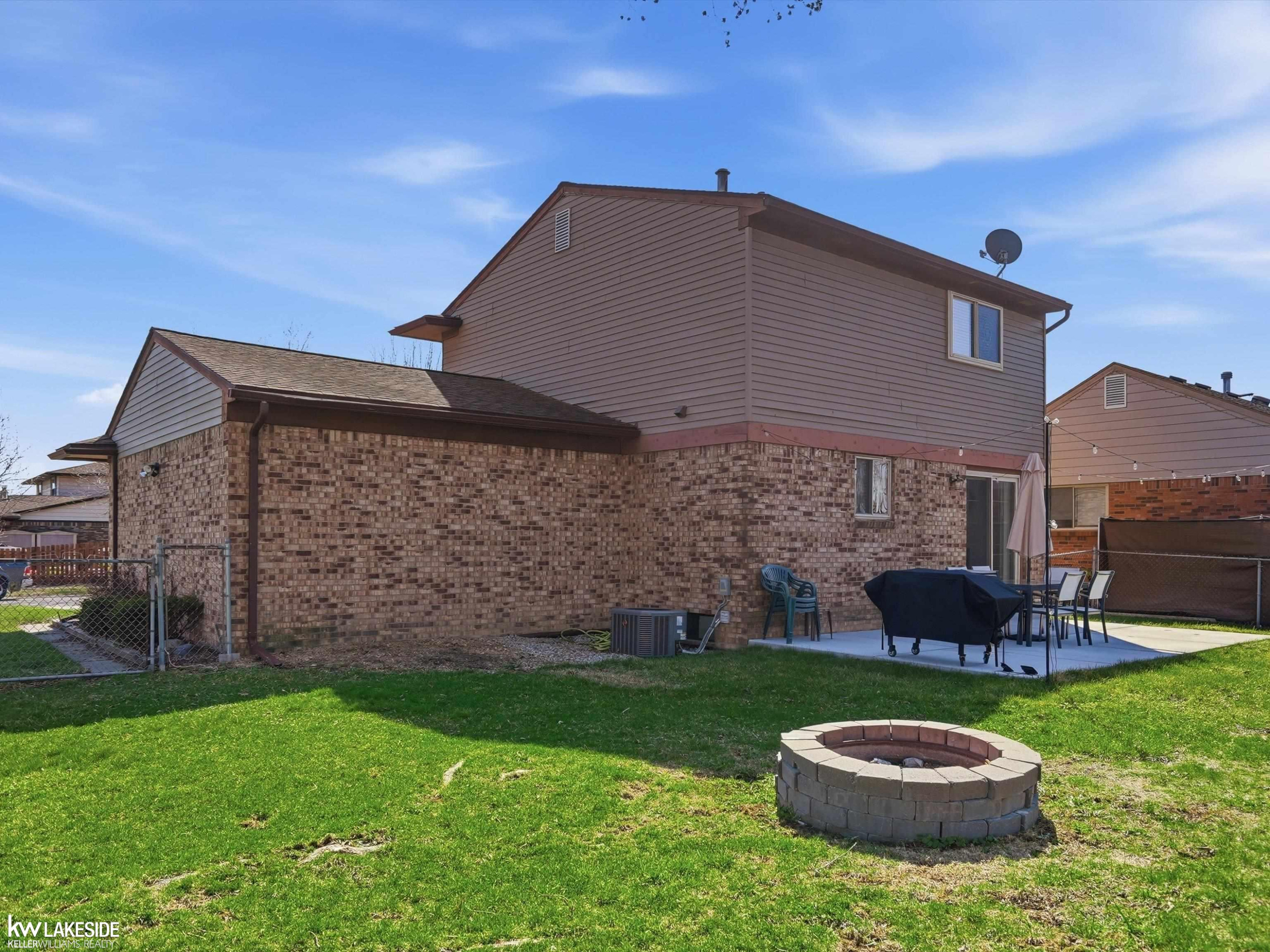 45833 Heatherwoode Lane, Macomb, MI 48044 — Photo 31