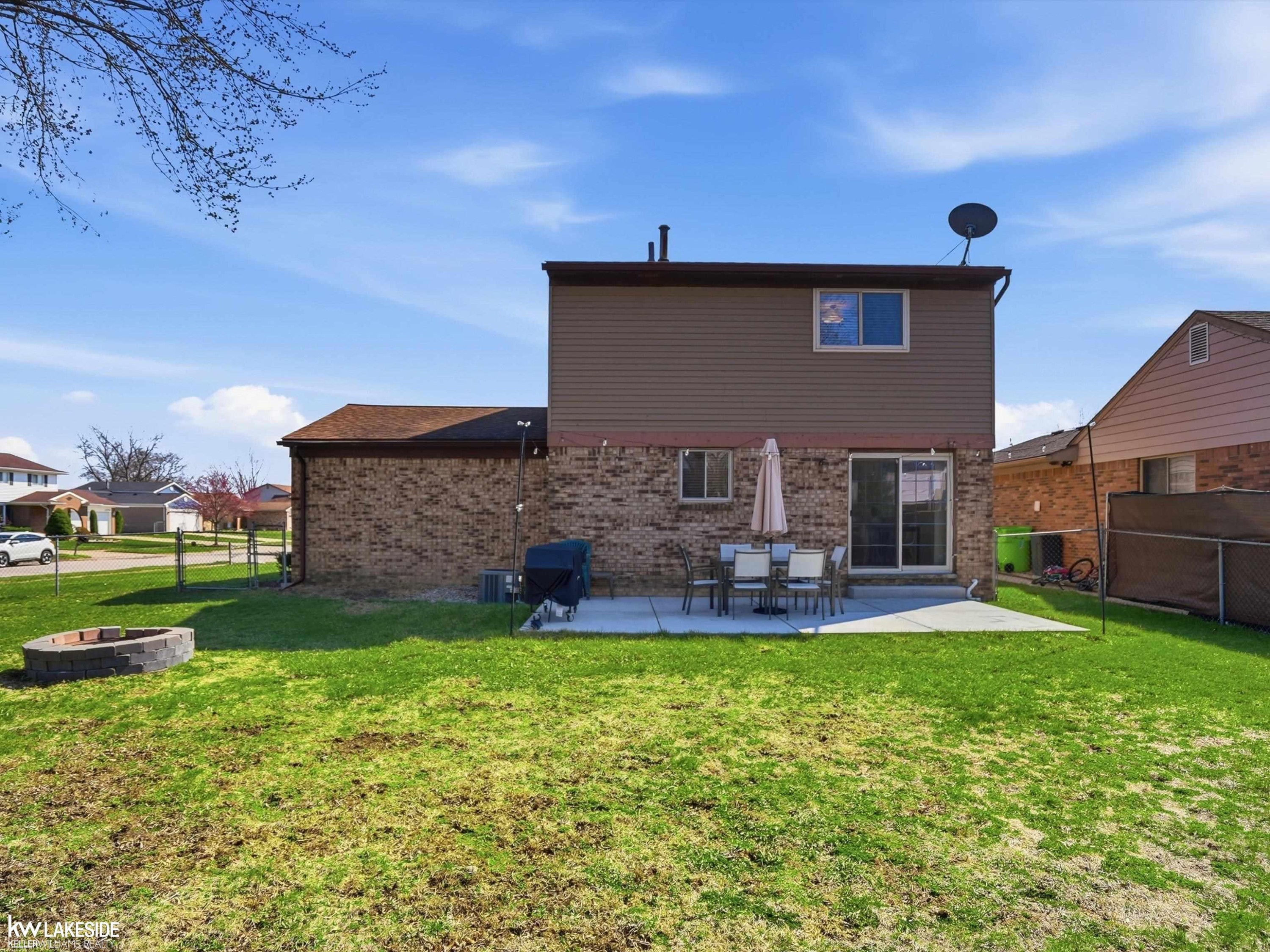 45833 Heatherwoode Lane, Macomb, MI 48044 — Photo 32