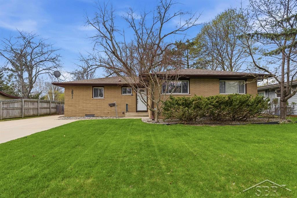 2811 Dina Street, Midland, MI 48642 — front exterior