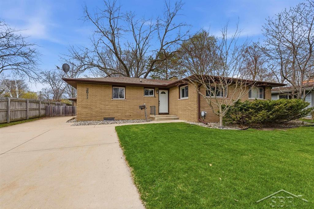 2811 Dina Street, Midland, MI 48642 — Photo 4