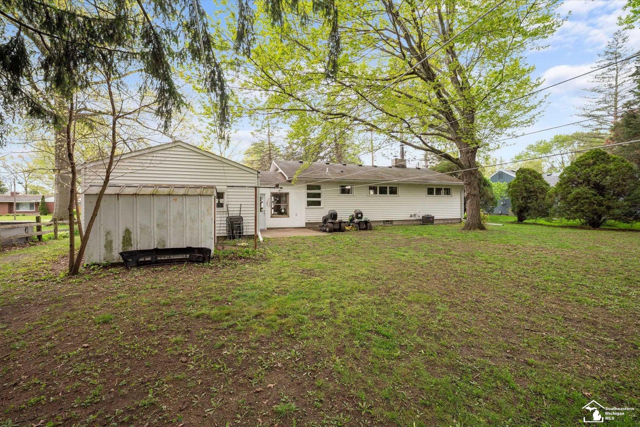 1128 S Park Drive, Temperance, MI 48182 — Photo 31