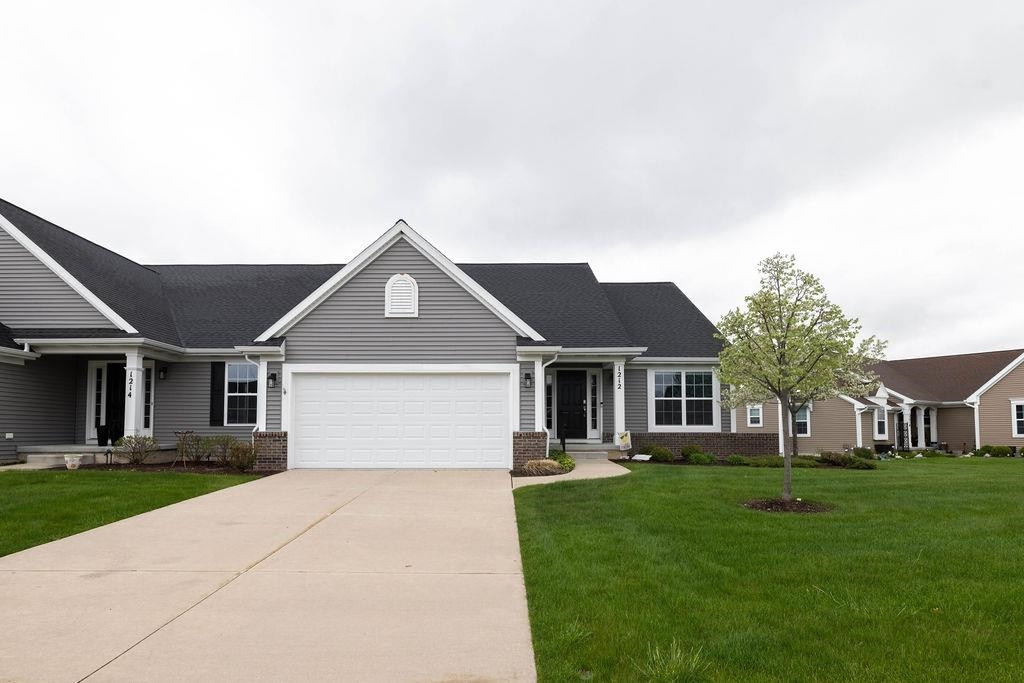 1212 Wineleaf Lane, Dewitt, MI 48820