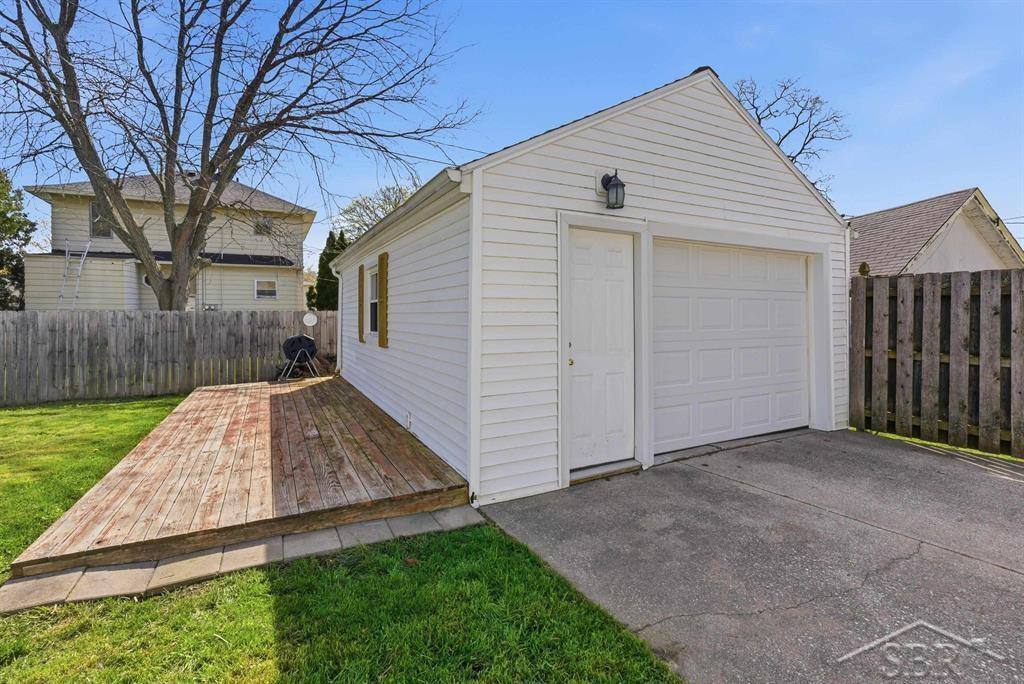 707 Raymond Street, Bay City, MI 48706 — Photo 3