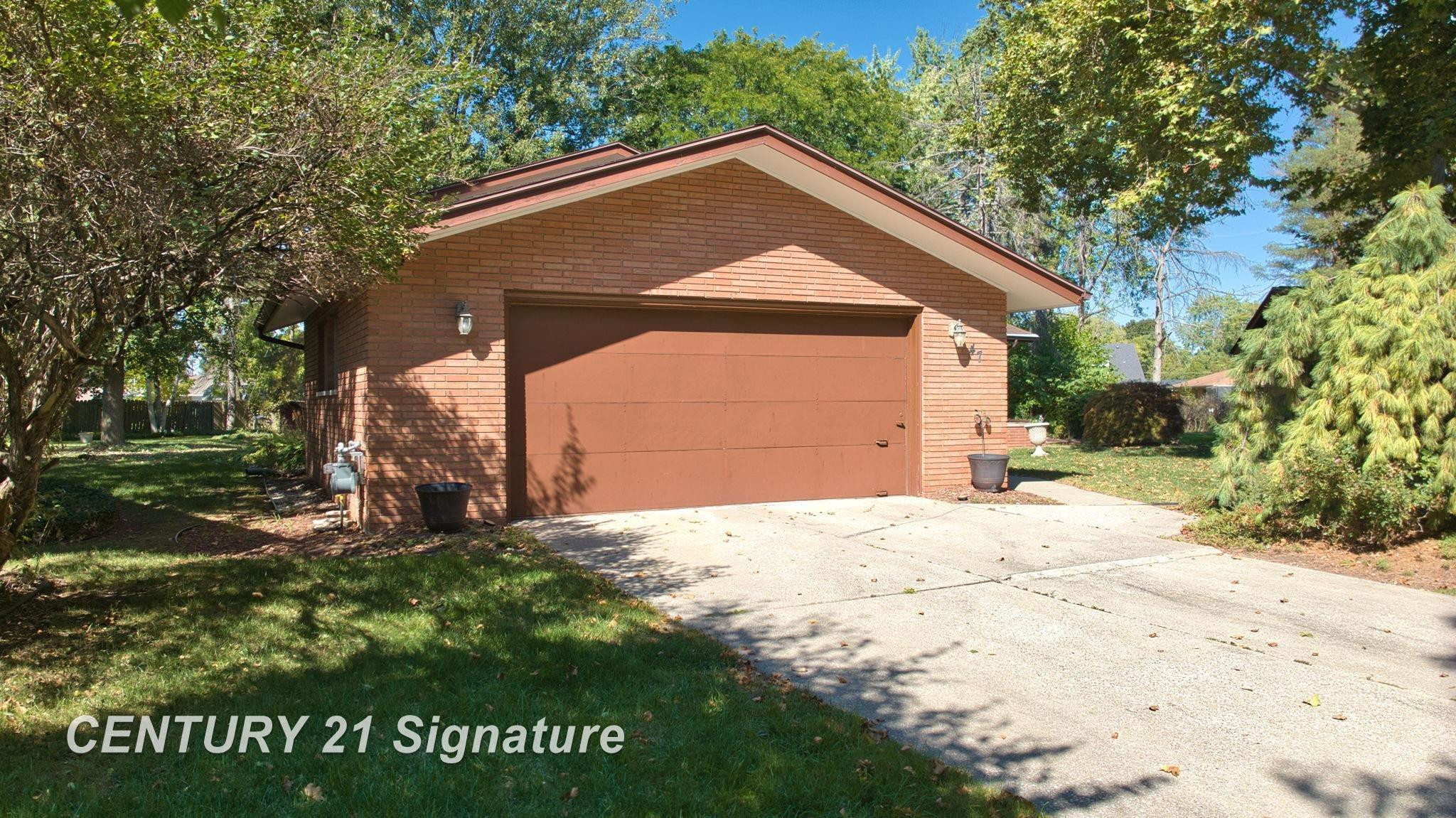 47 Bretton Place, Saginaw, MI 48602 — Photo 3