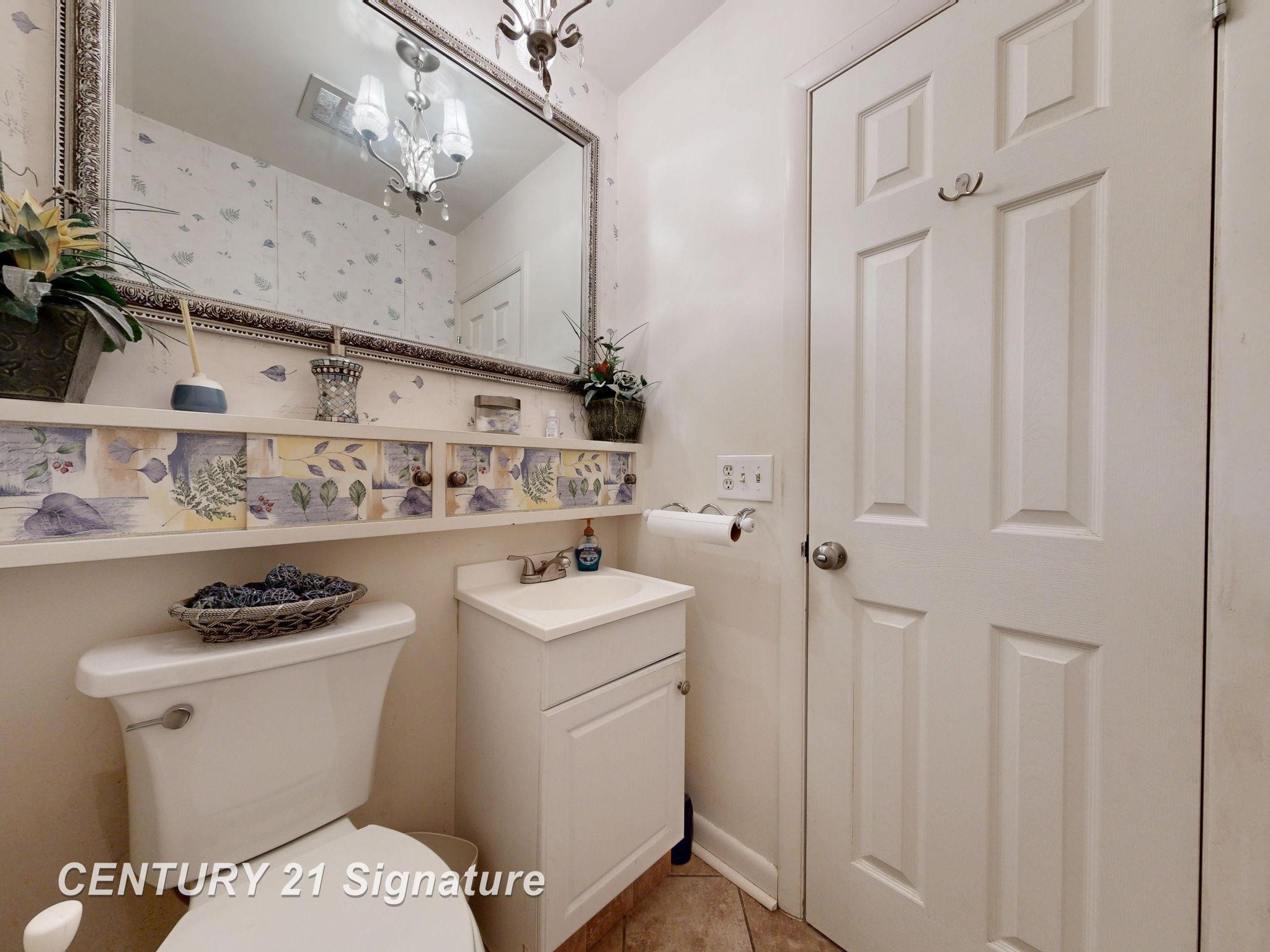 47 Bretton Place, Saginaw, MI 48602 — Photo 48