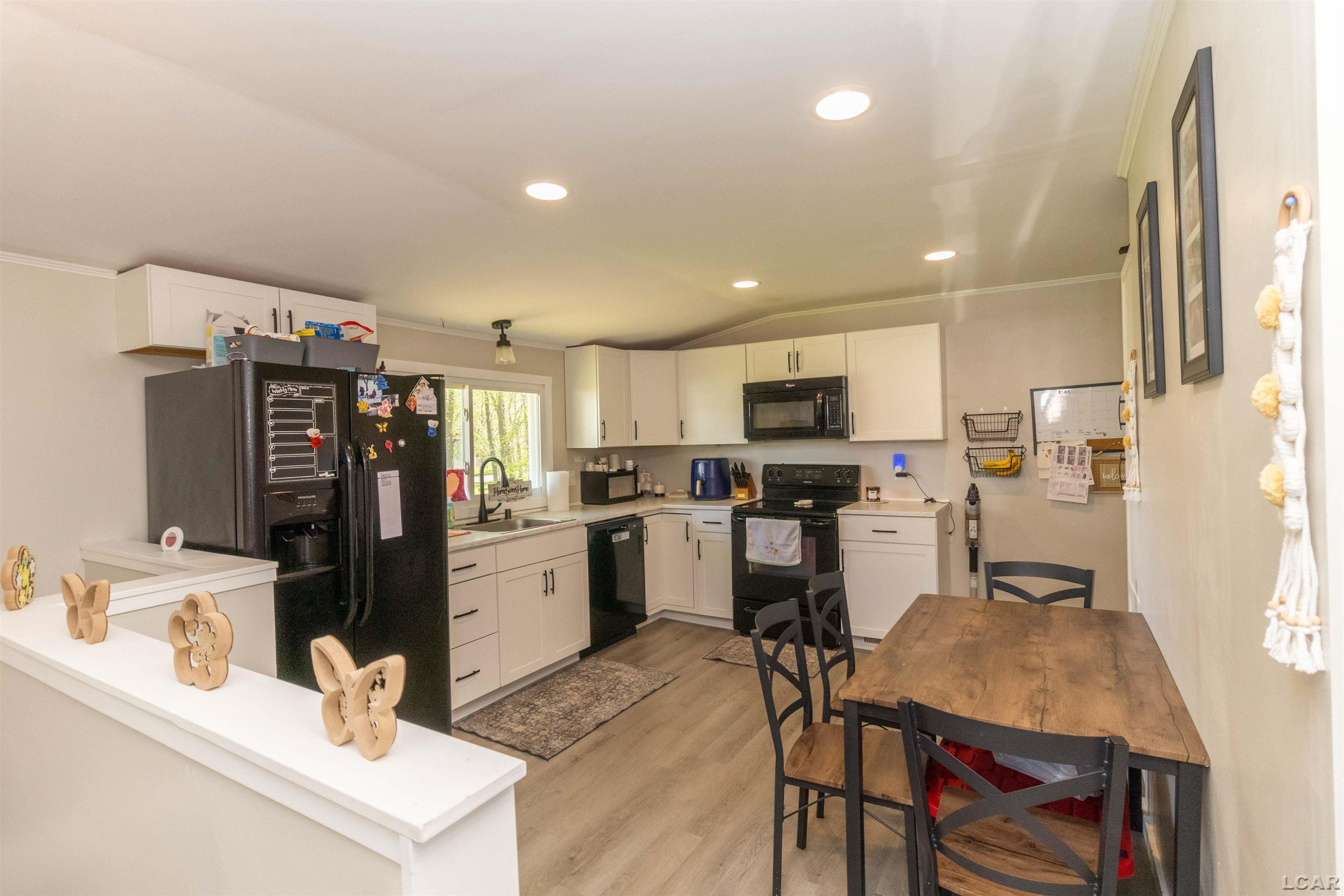 4839 Deleon Drive, Tecumseh, MI 49286 — Photo 30