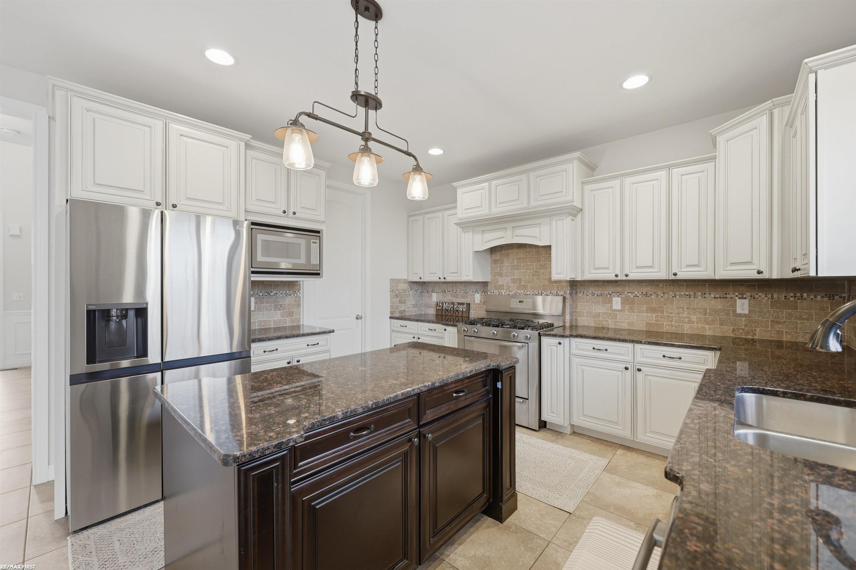 18081 25 Mile Road, Macomb, MI 48042 — Photo 12