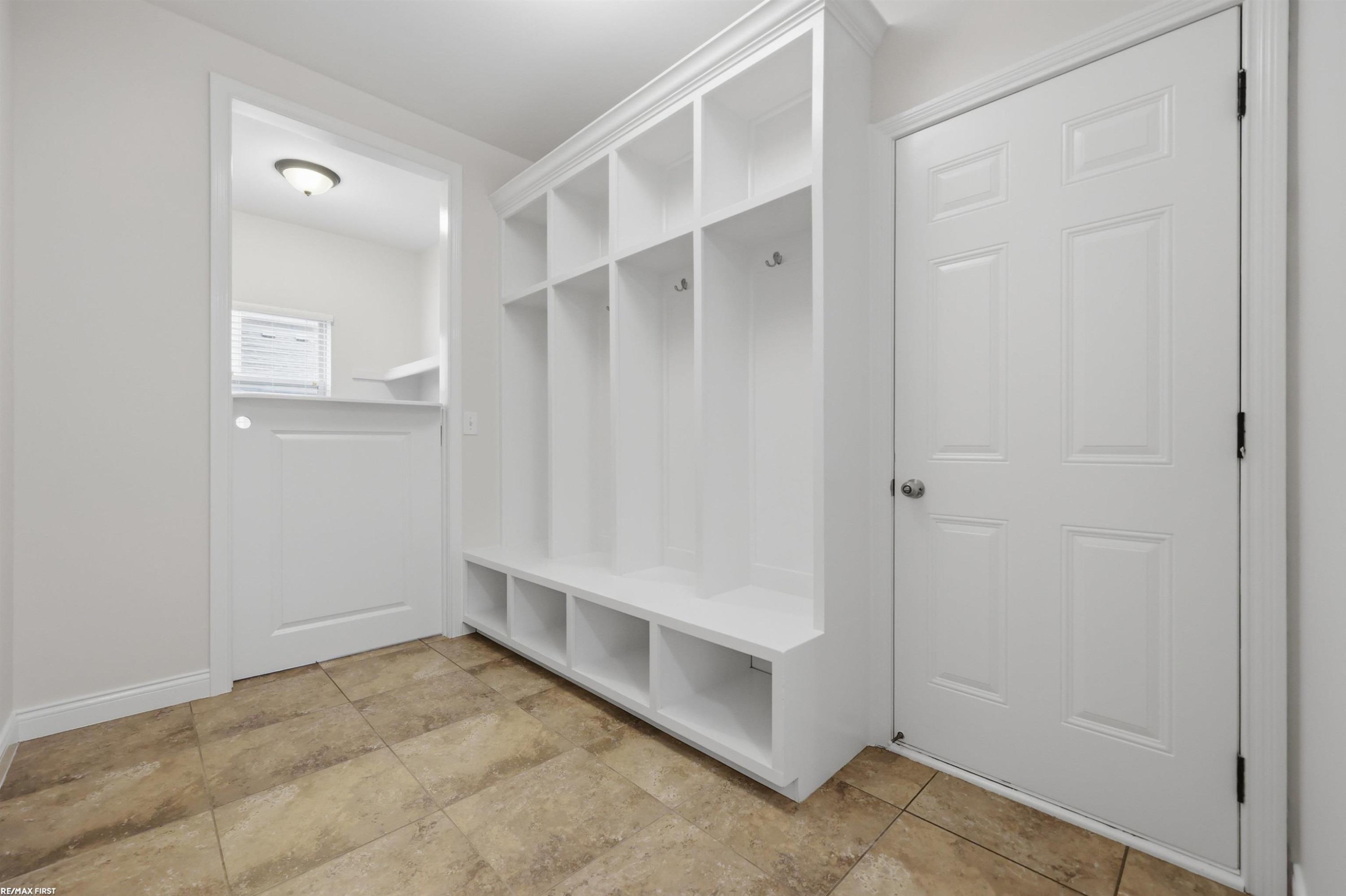 18081 25 Mile Road, Macomb, MI 48042 — Photo 19