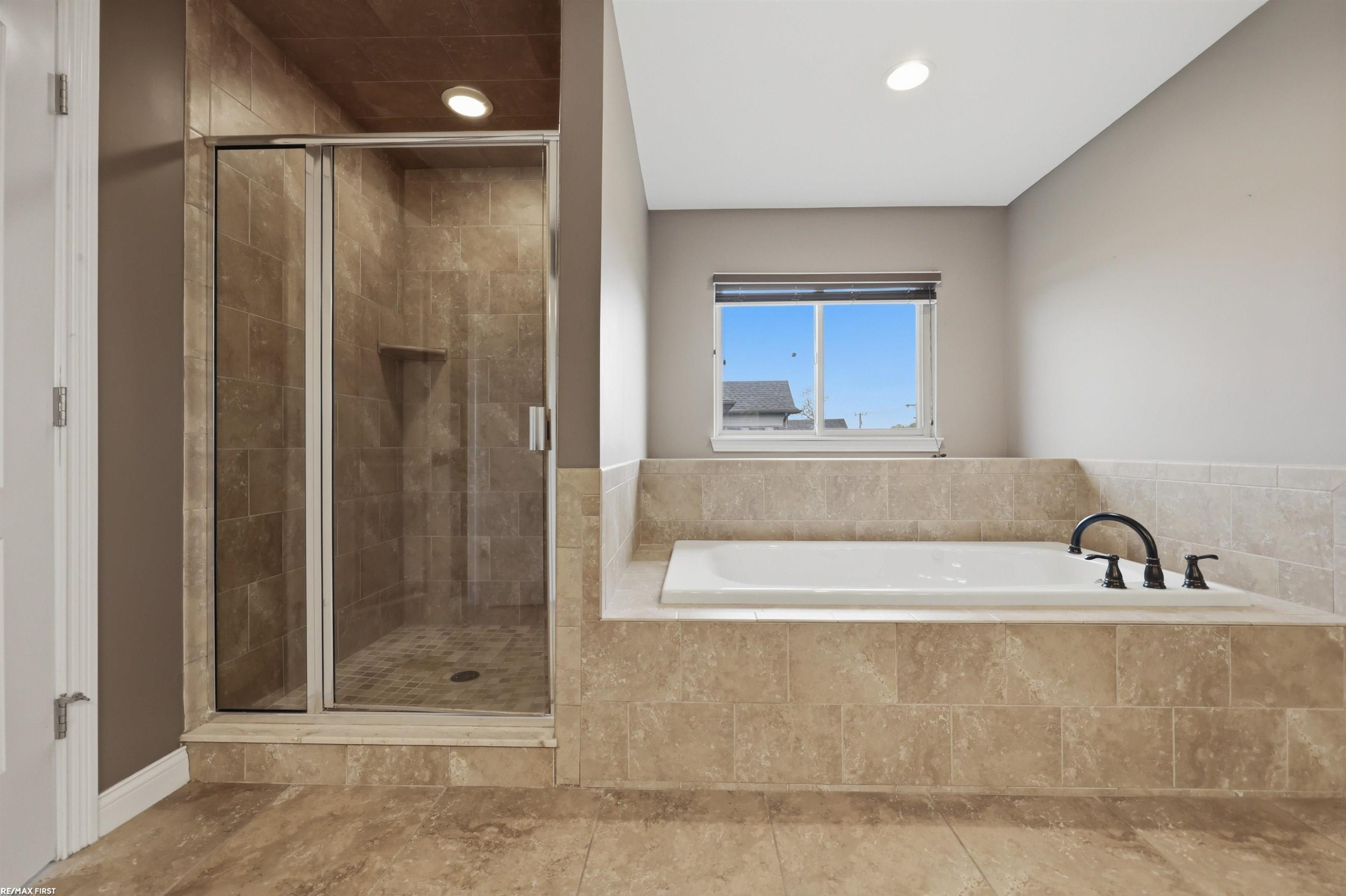 18081 25 Mile Road, Macomb, MI 48042 — Photo 26