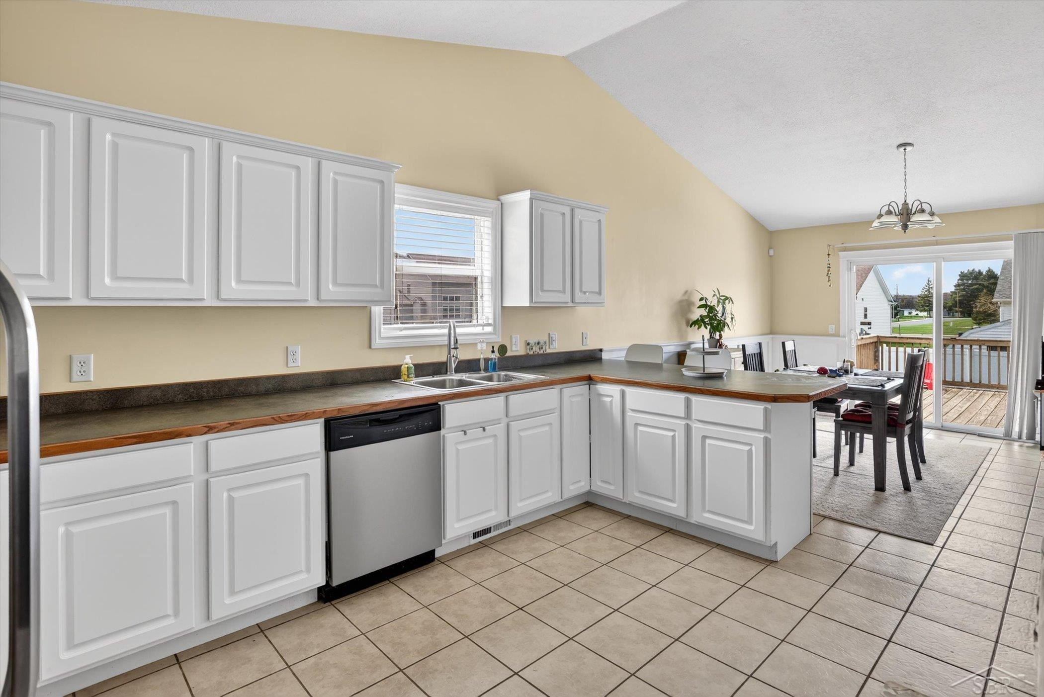 4423 Spicebush Drive, Saginaw, MI 48603 — Photo 12