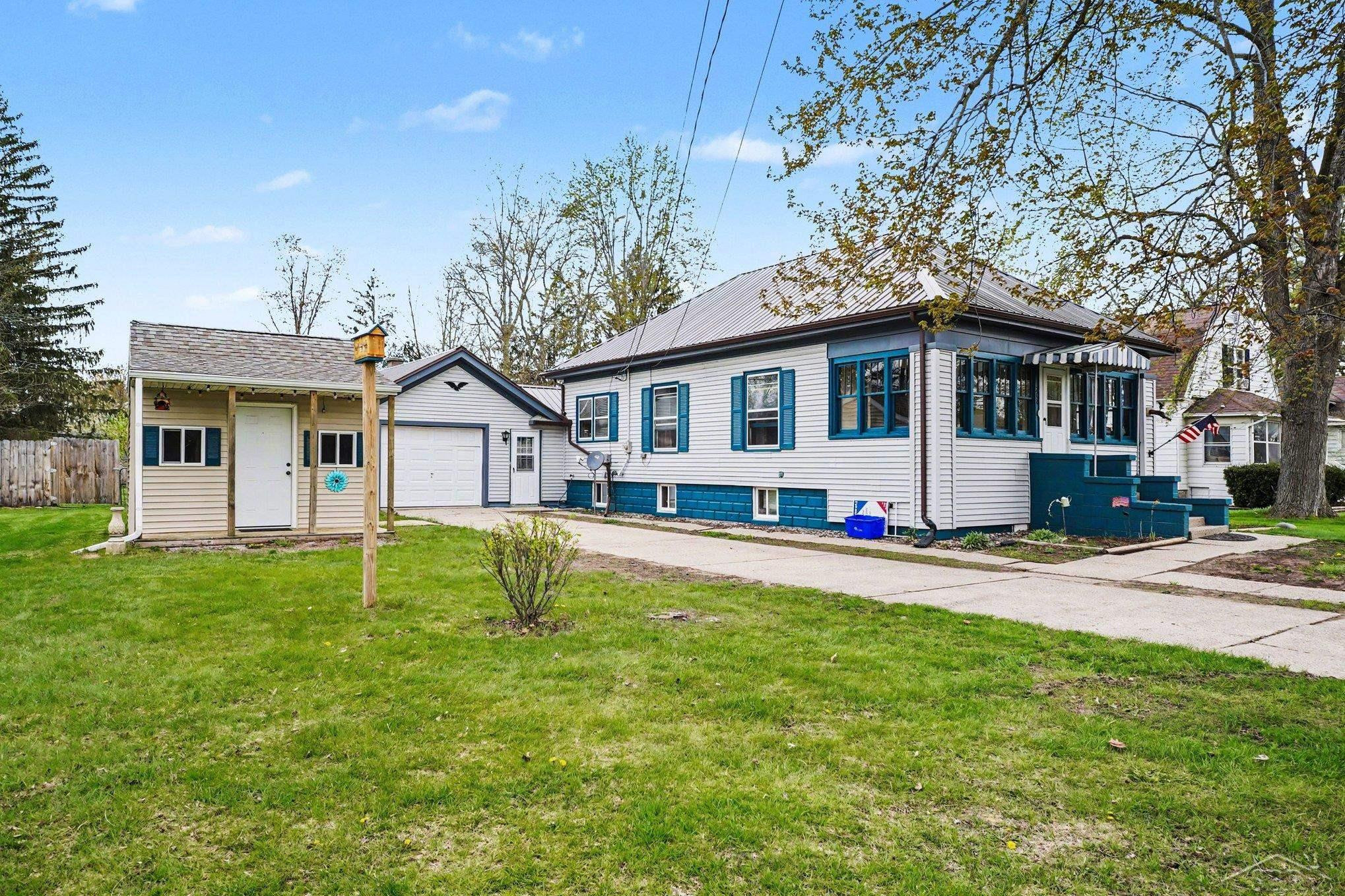 206 S Maple Street, Hemlock, MI 48626 — Photo 4