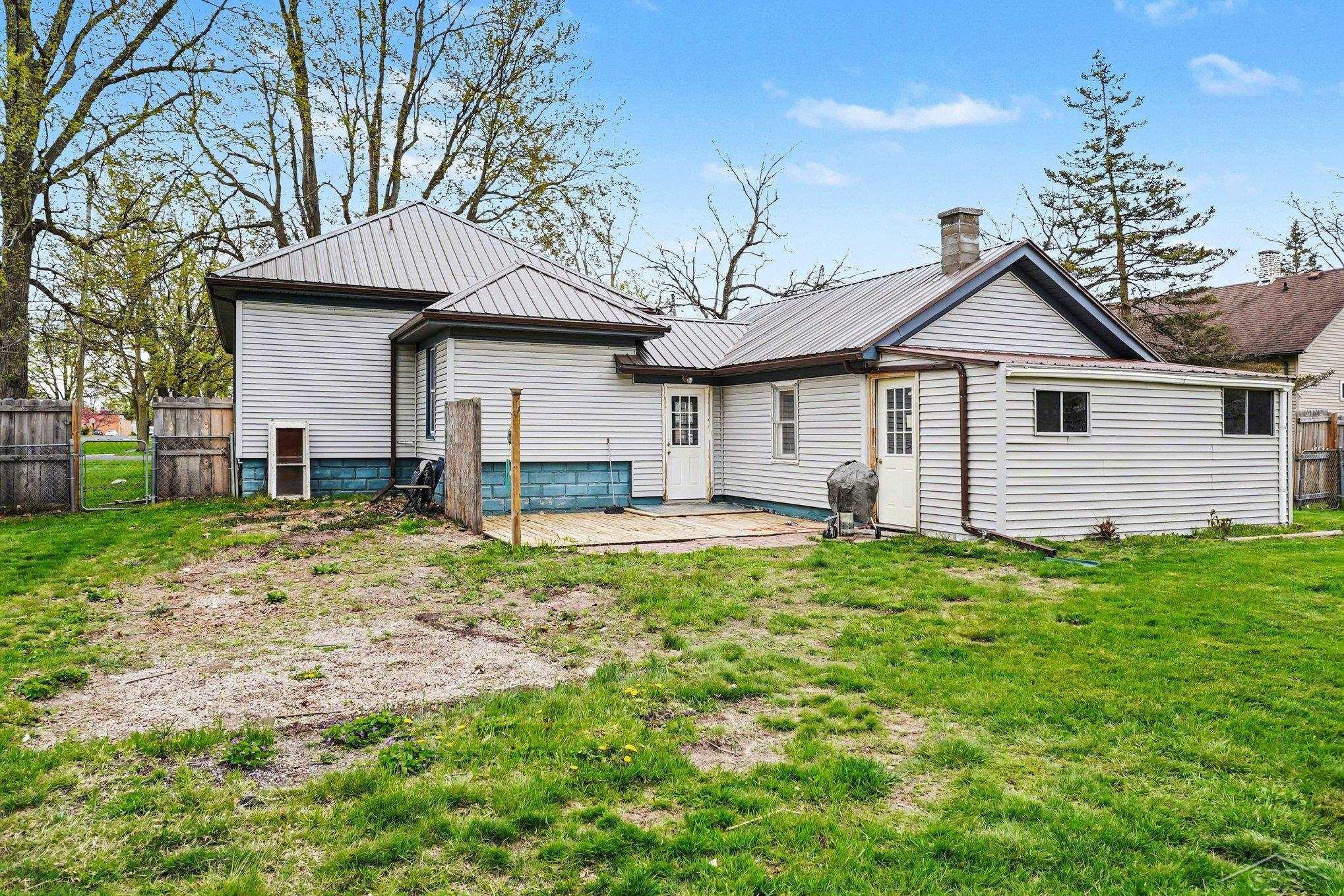 206 S Maple Street, Hemlock, MI 48626 — Photo 18