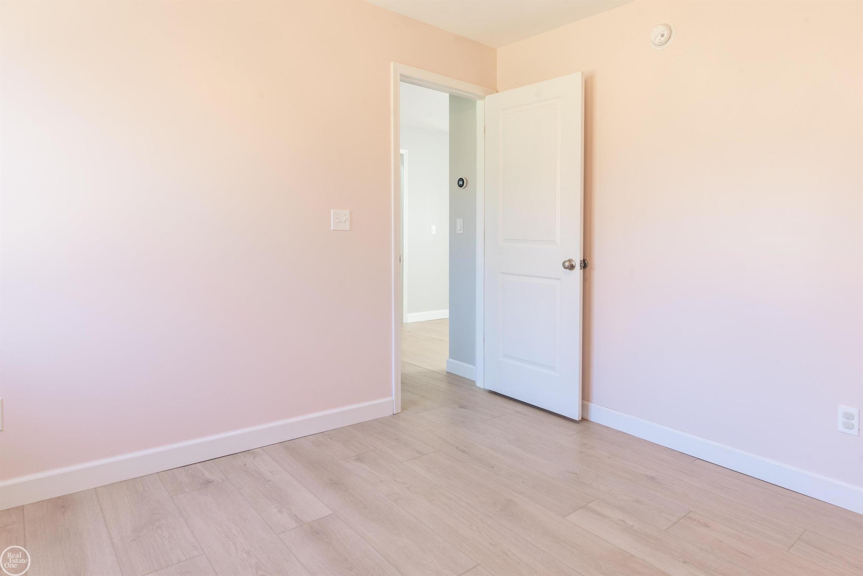 4134 N River Road, MI 48059 — Photo 19