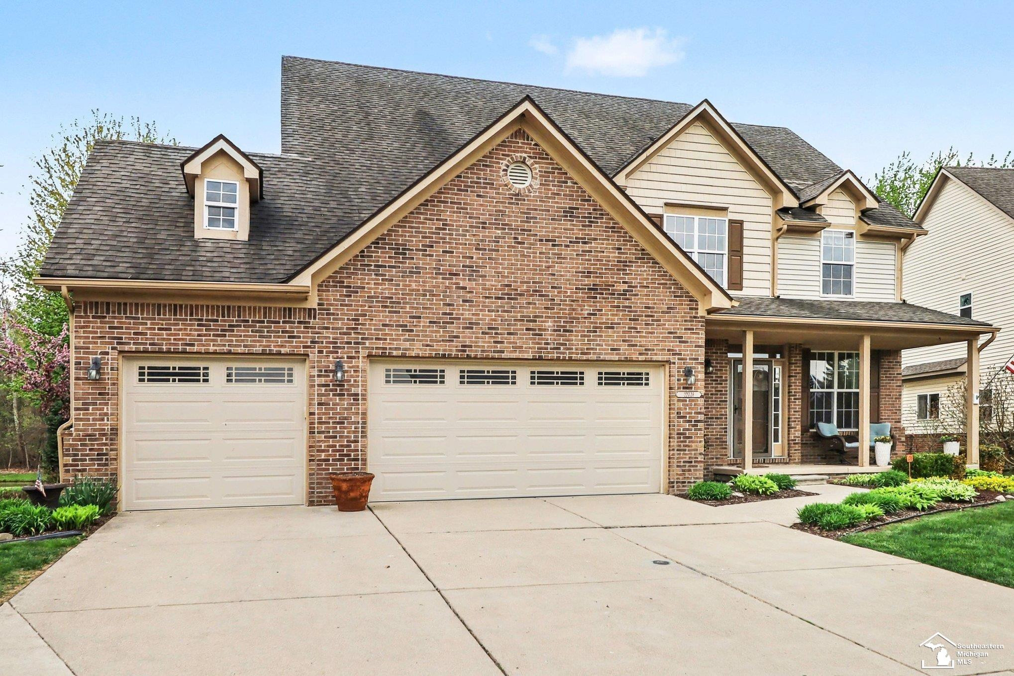 23728 W Creek Drive, New Boston, MI 48164 — Photo 3