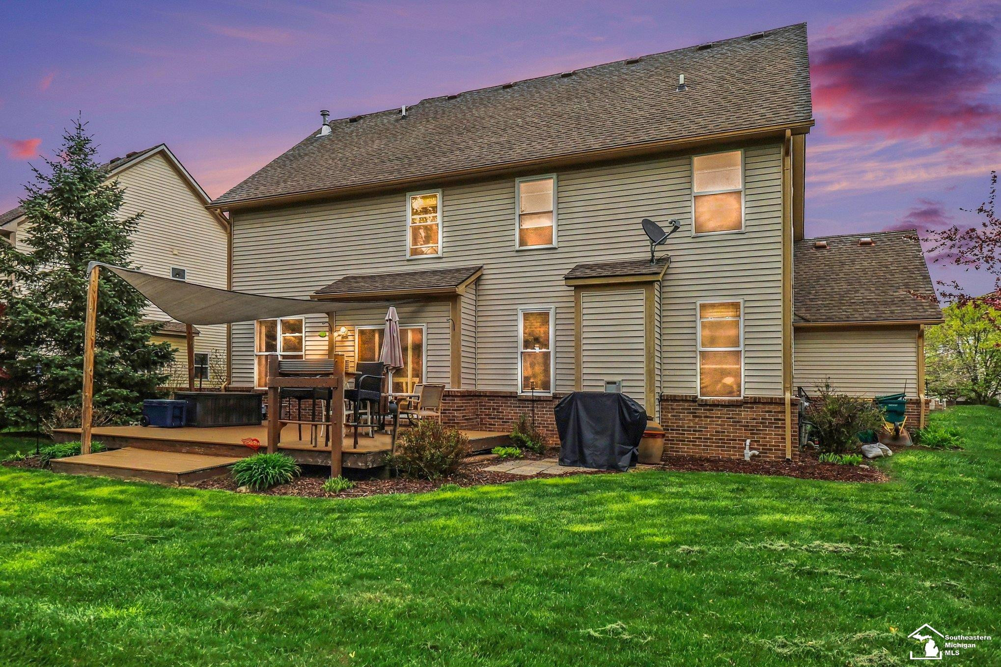 23728 W Creek Drive, New Boston, MI 48164 — Photo 25