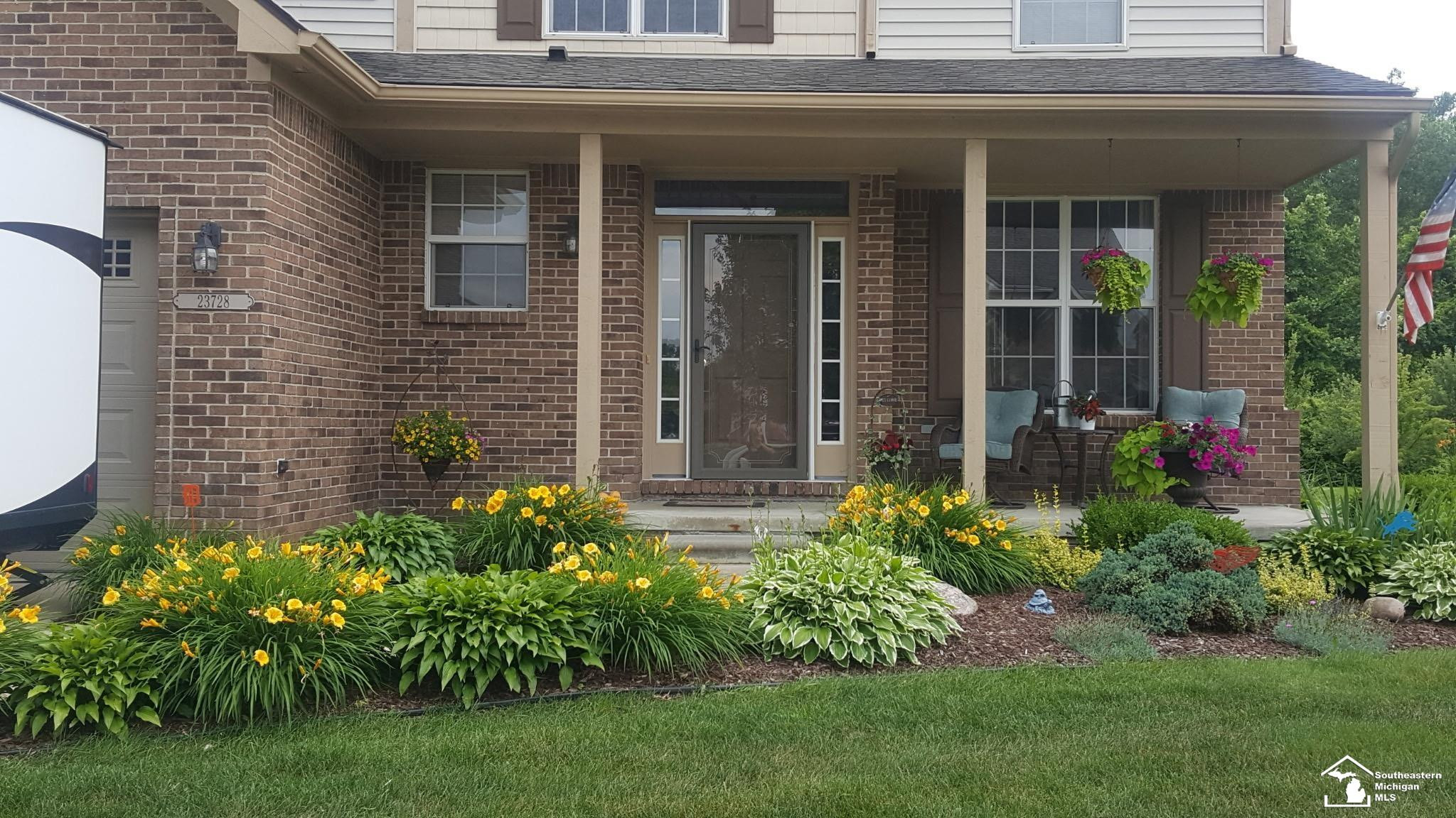 23728 W Creek Drive, New Boston, MI 48164 — Photo 30