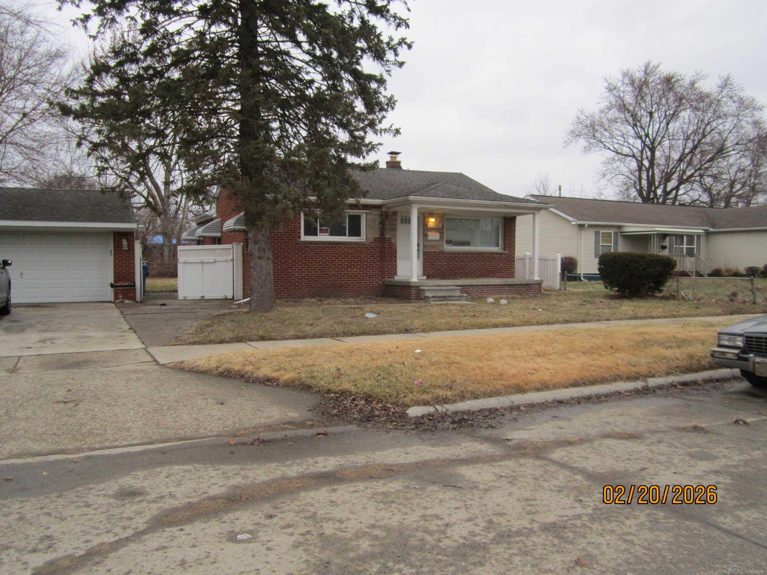 26700 Hopkins Street, Inkster, MI 48141 — Photo 2