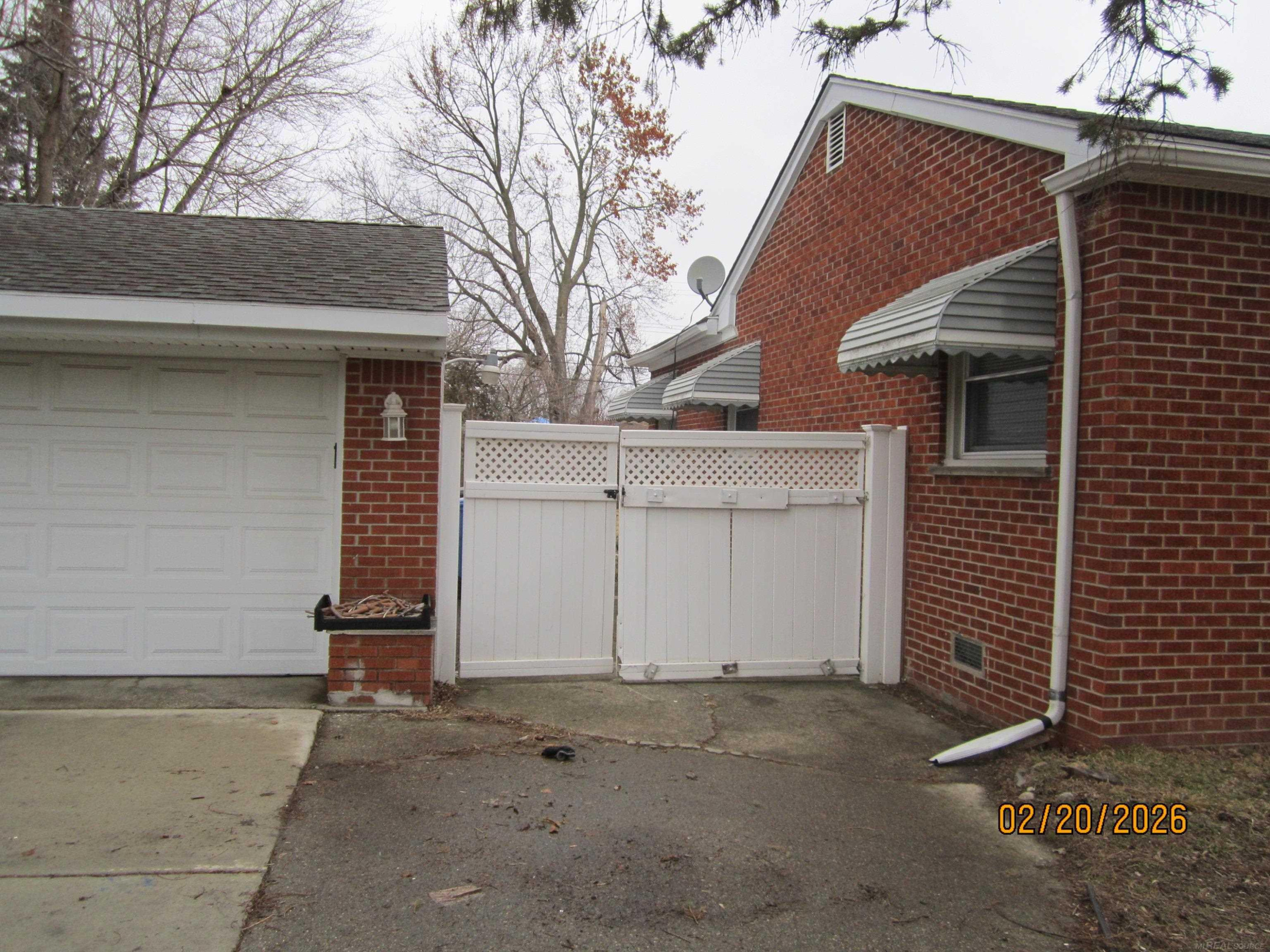 26700 Hopkins Street, Inkster, MI 48141 — Photo 6