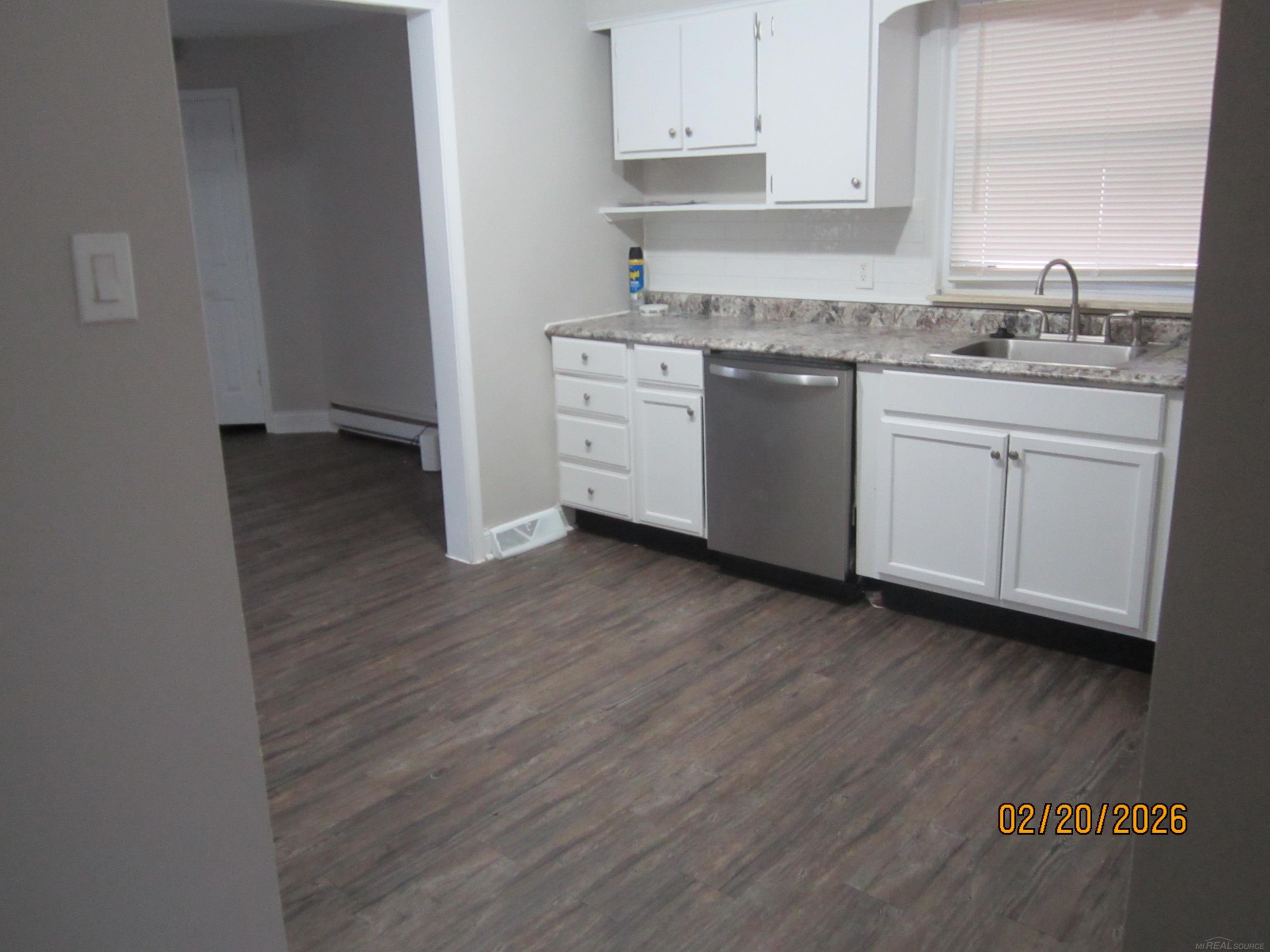 26700 Hopkins Street, Inkster, MI 48141 — Photo 15
