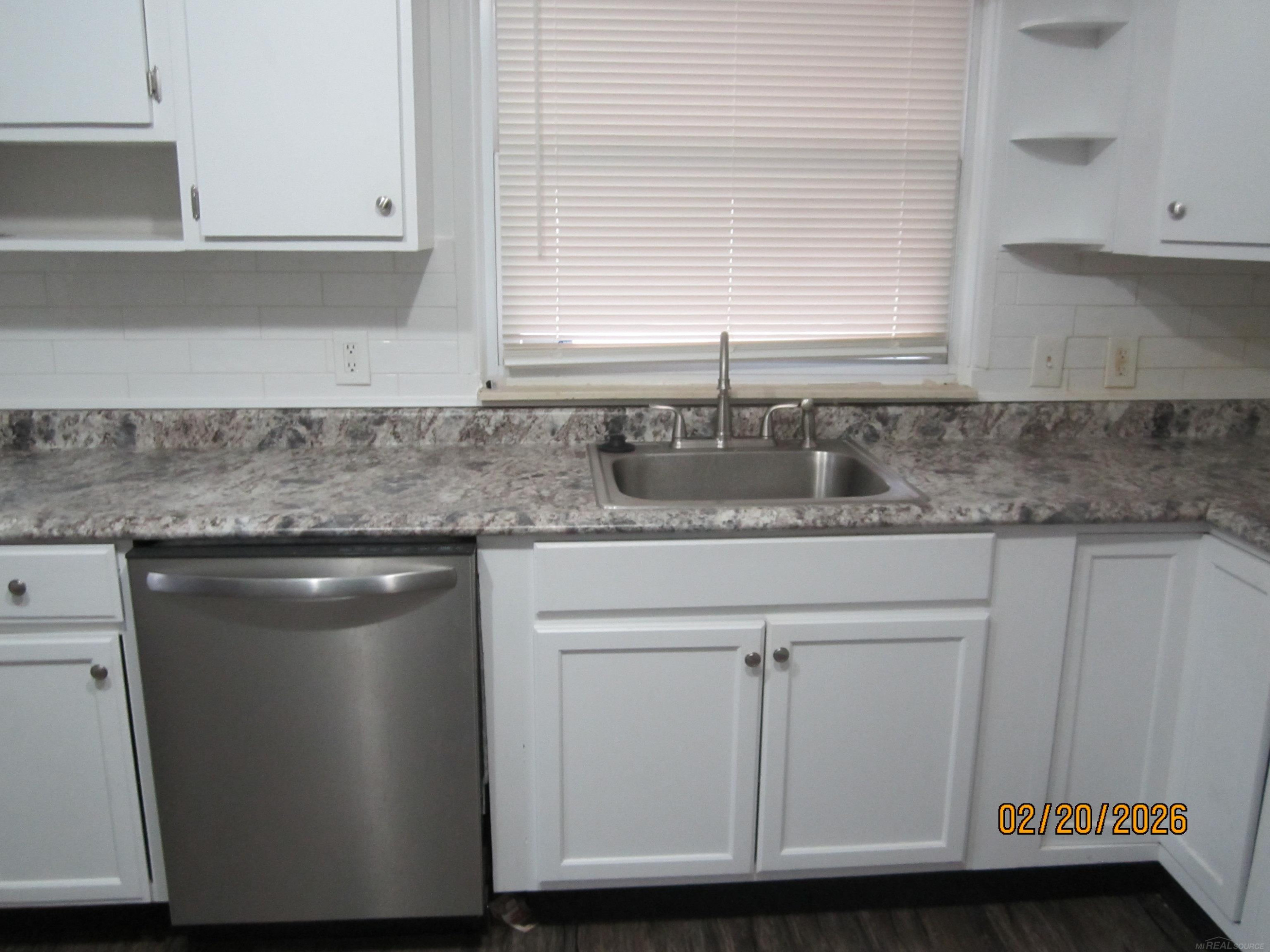 26700 Hopkins Street, Inkster, MI 48141 — Photo 18