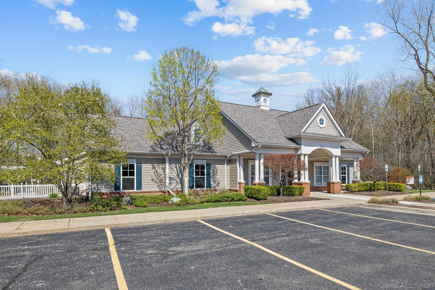 25758 N Maritime Circle Street, Unit 79/Building 7, MI — Photo 29