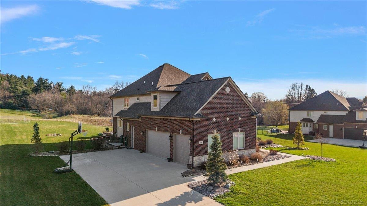 8166 Morningside Drive, MI 48065 — Photo 4