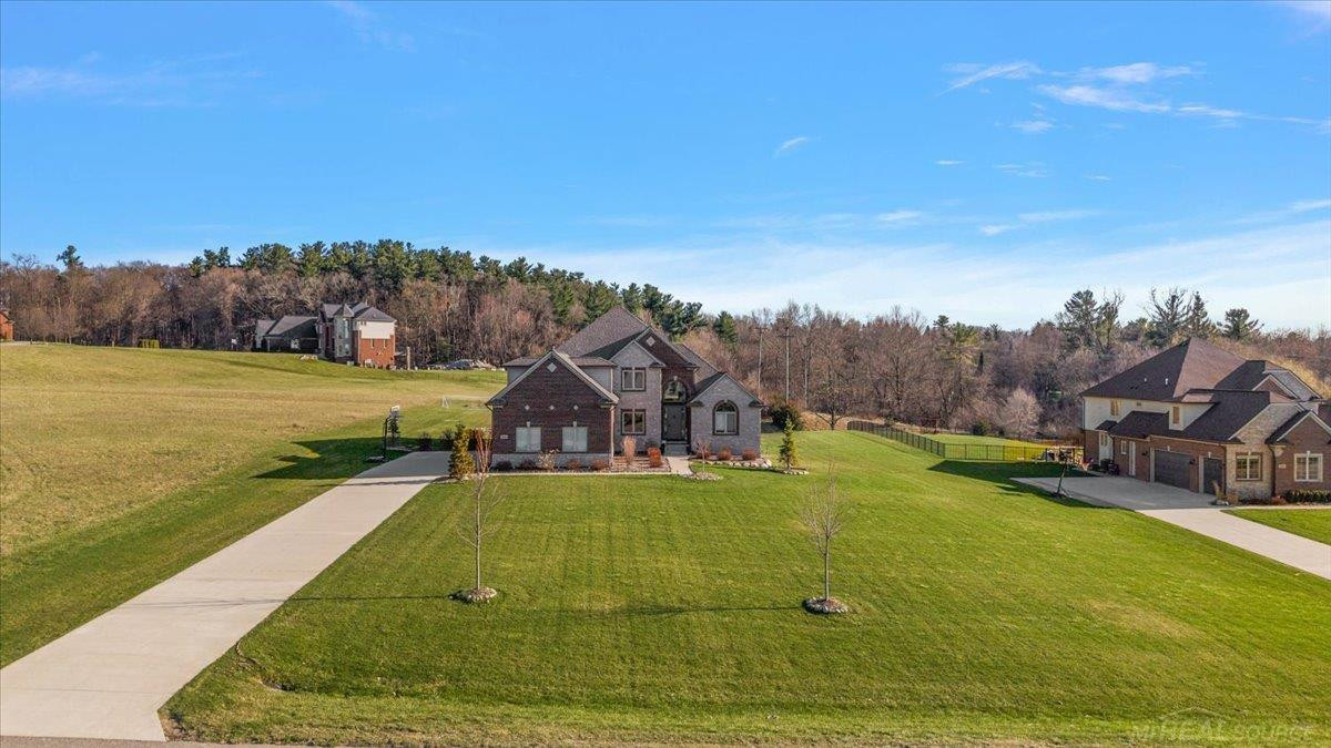 8166 Morningside Drive, MI 48065 — Photo 5
