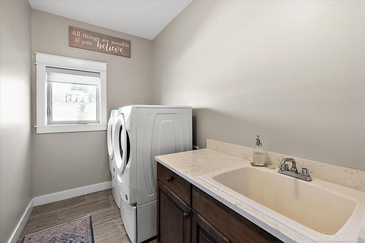 8166 Morningside Drive, MI 48065 — Photo 65