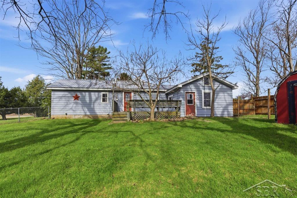 5800 N Hope Road, Hope, MI 48628 — Photo 4