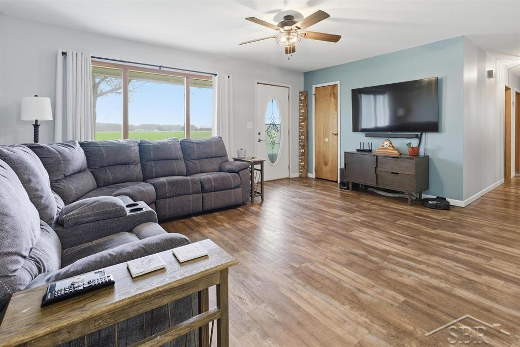 1559 S Grey Road, Midland, MI 48640 — Photo 3